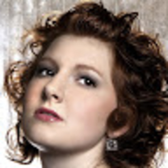 Meet your Posher, Samantha - Picture 1 of 1